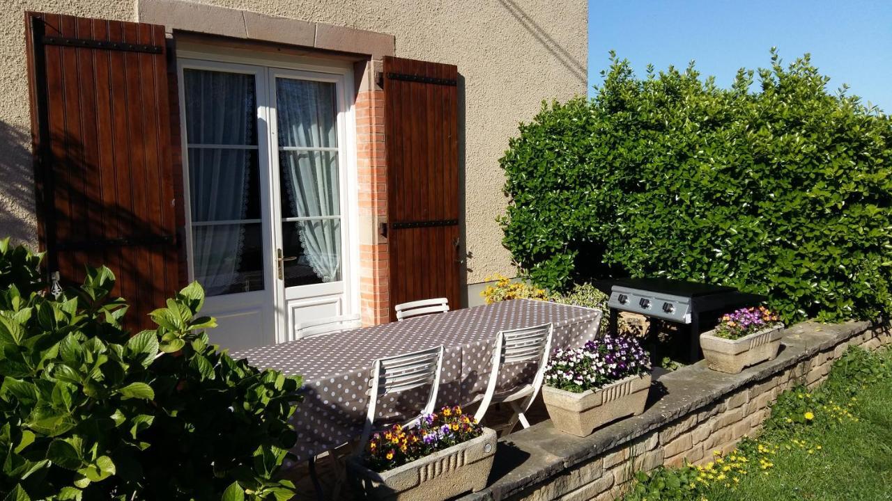 Charmante maison à la ferme Valderies Extérieur photo